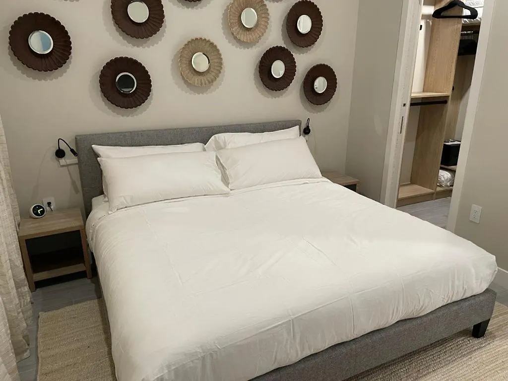 Cayman Luxury Rentals At The Grove West Bay