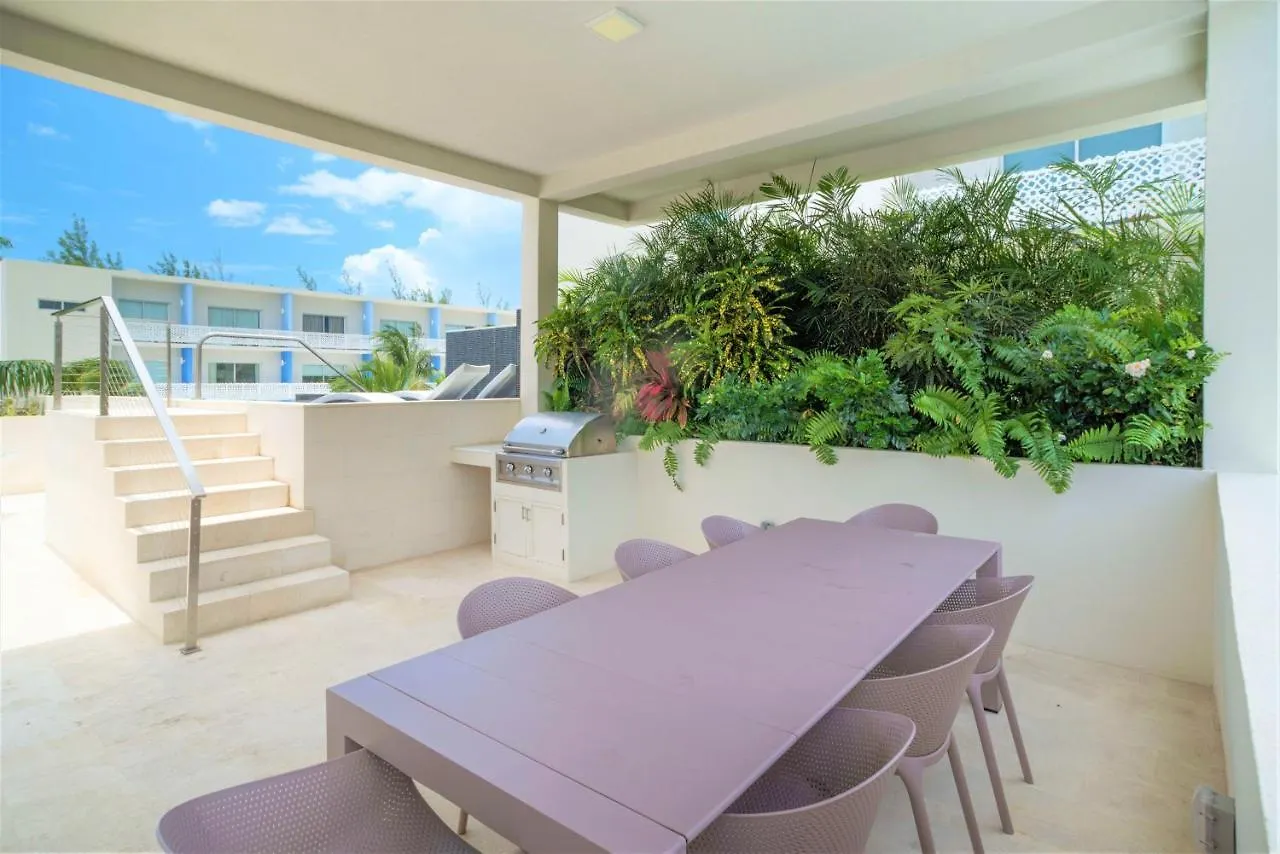 Cayman Luxury Rentals At The Grove West Bay Caymanöarna