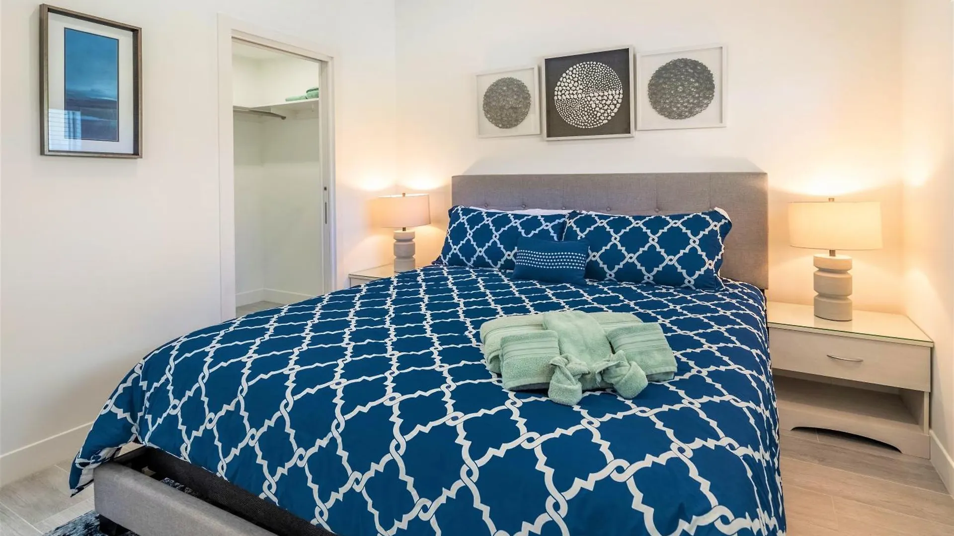 Cayman Luxury Rentals At The Grove West Bay