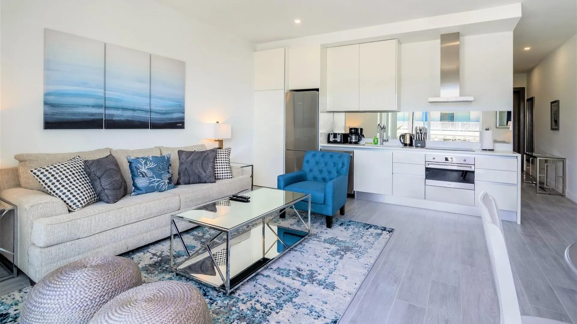 Cayman Luxury Rentals At The Grove West Bay 0*,  Caymanöarna