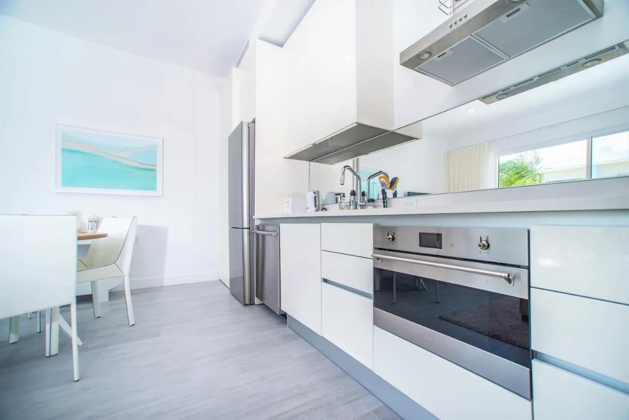 Cayman Luxury Rentals At The Grove West Bay Cayman Islands